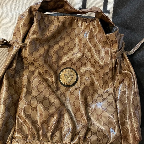 Gucci Handbags - Gucci bag